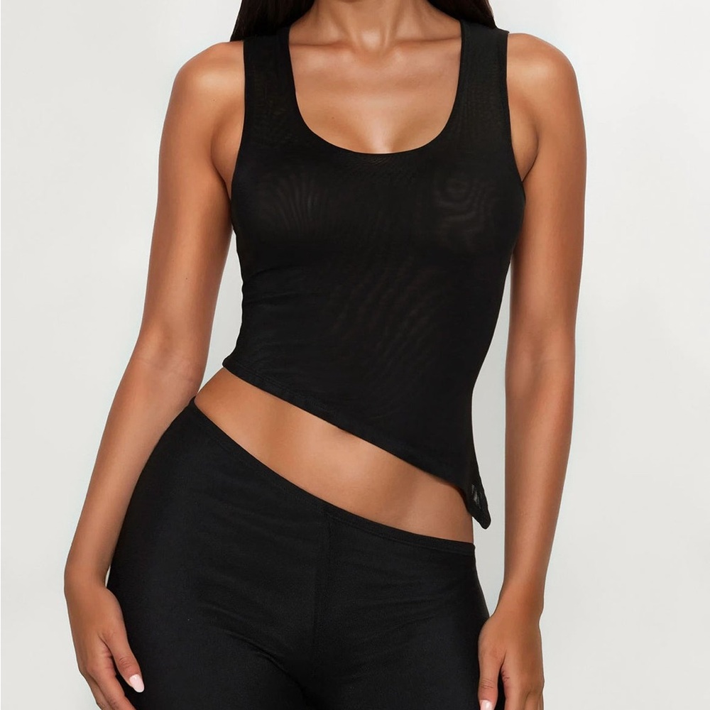 black mesh set